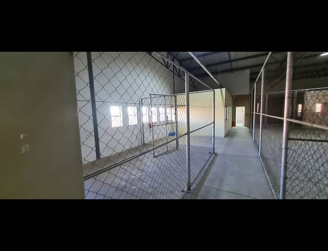 1,140M² WAREHOUSE TO LET IN BENONI CENTRAL